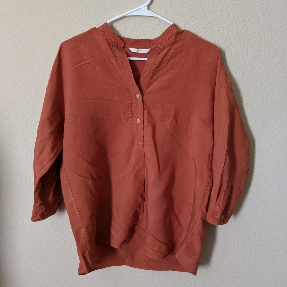 Uniqlo XXS Burnt Orange Linen Blouse